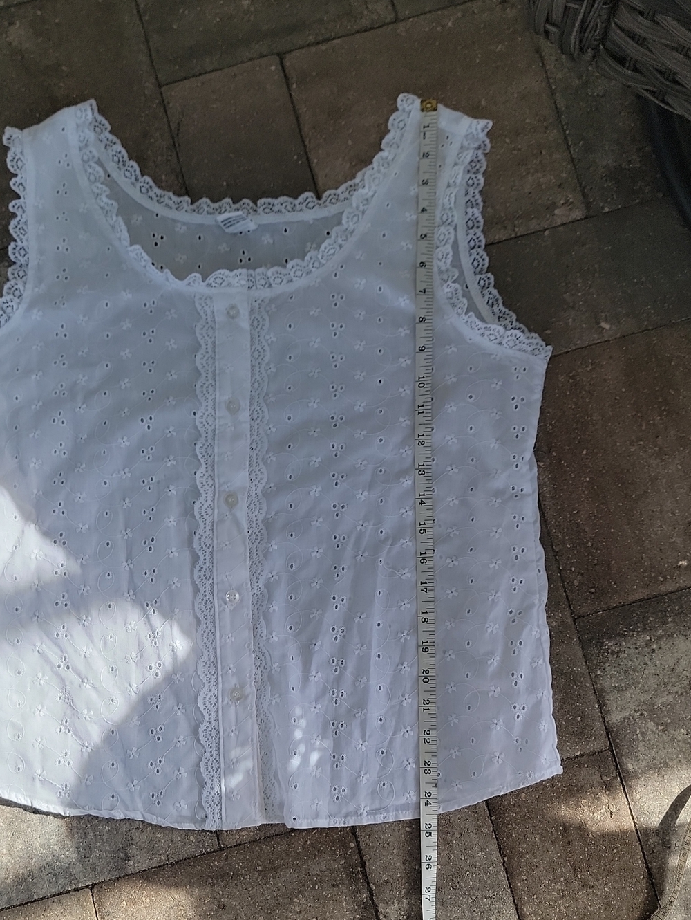 Lace-Trim Eyelet Button-Front Tank Top - Cotton Blend White No Brand Tag Sz L - Picture 7 of 8
